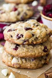 WHITE CHOCOLATE, CRANBERRY AND MACADAMIA NUT COOKIE
